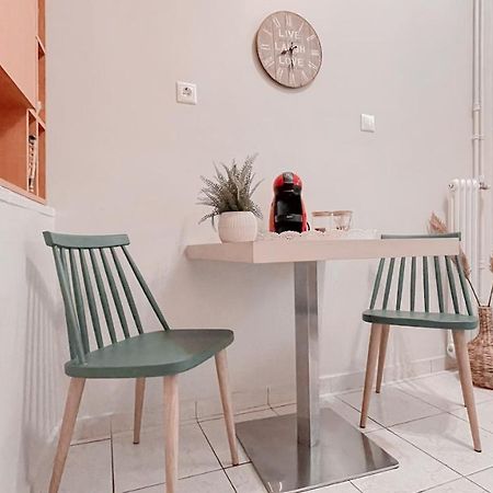 Cute 1Br Apt With Balcony In The Heart Of The City Athen Exterior foto