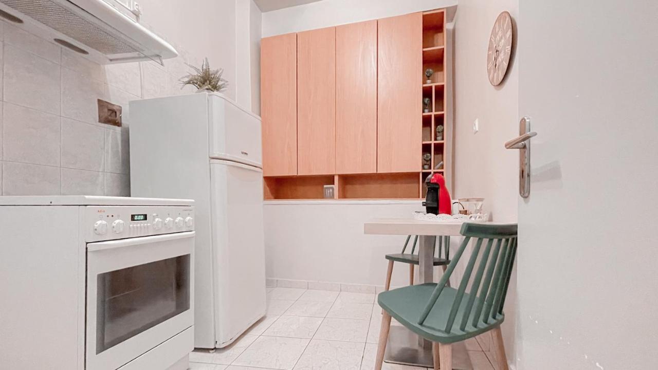Cute 1Br Apt With Balcony In The Heart Of The City Athen Exterior foto